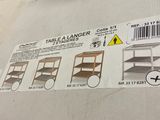 une photo d'une table sur laquelle se trouve un code-barres