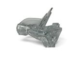 une maquette en verre d'une voiture posée sur une surface blanche