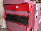 an image of a machine that is sitting in a warehouse