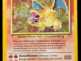 une image d'une carte Pokémon représentant un dragon