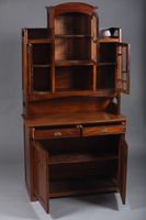 Buffet deux corps en acajou et placage d'acajou ouvrant en p… (photo 2)