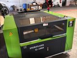 an image of a machine that is sitting in a garage
