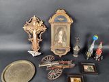 a lot of items that are sitting on a table