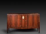 un buffet Art déco dans le style de George IV