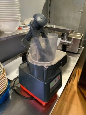 Cutter de marque DITO SAMA, modèle PREP 4 YOU.