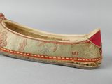 a picture of a pair of shoes that are on a table