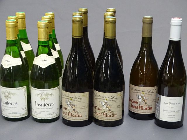 Blanc : JASNIERES , 6 bouteilles de 1990 ; LA CUVEE SAINT MARTIN,...