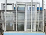 a large window that is sitting on top of a pallet