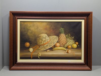Noëlle ZECCHINON (XXe). Nature morte aux fruits et au chapea…