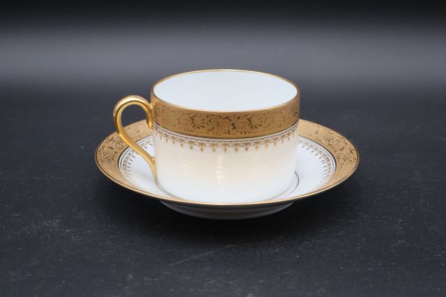 Déjeuner en porcelaine avec incrustation or Jammet Seignolles