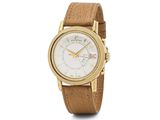gros plan d'une montre sur fond blanc