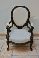 Fauteuil cabriolet en acajou de cuba et palissandre à dossie…