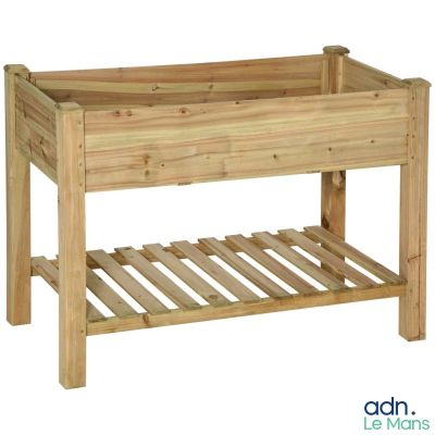 une jardinière en bois avec une étagère en dessous