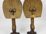paire de figurines africaines en laiton représentant un homme et une femme
