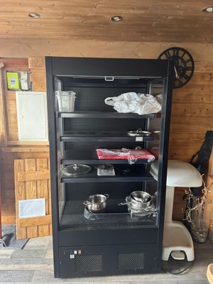 P8: Meuble réfrigéré self-service
