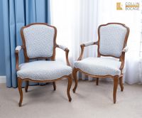 Paire de fauteuils cabriolet, bois naturel, mouluré (photo 2)