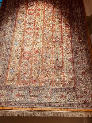 Tapis Iran Goum soie 150 x 100