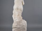 statue of a man with a hat on his head