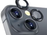 un gros plan sur l'objectif de l'appareil photo d'un iPhone