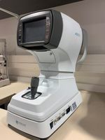 AUTOKERATO-REFRACTOMETRE ESSILOR AKR300