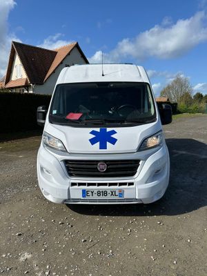 FIAT DUCATO - Genre : VASP - Carrosserie : AMBULANC - Energi…