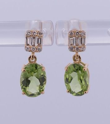 Paire de pendants d'oreilles en or jaune 750°/. - Photo 1