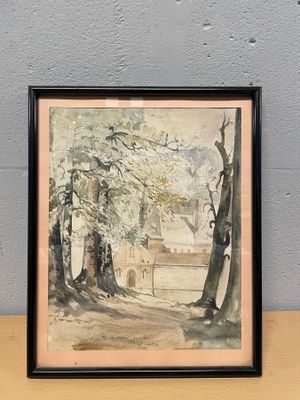 aquarelle encadrée représentant un paysage boisé avec une maison au loin