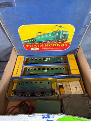 Hornby Meccano, coffret train électrique le Mistral , lot wa…