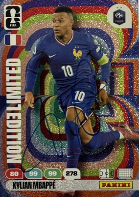 un gros plan d'une carte de football représentant un footballeur