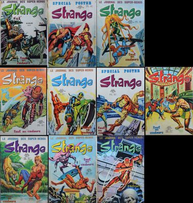 un grand nombre de bandes dessinées sur la table