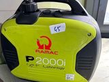 un générateur portable posé par terre