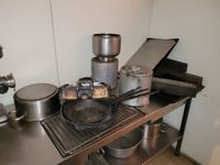Ensemble de batterie de cuisine comprenant entre autre gamel… (photo 3)