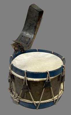 a drum that is sitting on top of a table