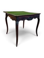 Table à jeu en acajou, placage d'acajou, le plateau pivotant…