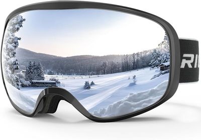 des lunettes de ski avec, en arrière-plan, l'image d'une station de ski
