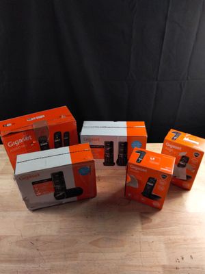 Lot de 5 articles Gigaset: 2 téléphone AS690