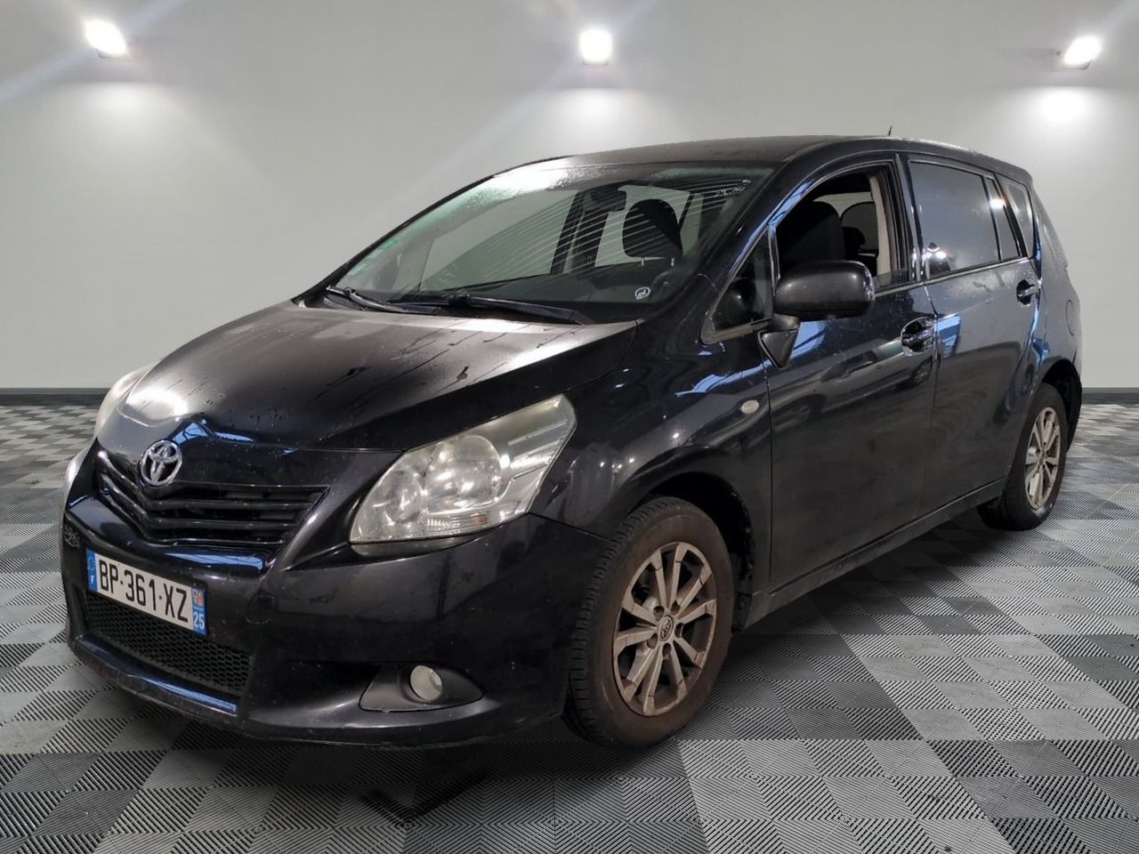 TOYOTA - VERSO 126 D-4D 7PL FAP EXECUTIVE - GO - Mise en ser…