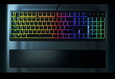 Clavier gamer razer ornata La première photo est non contrac…