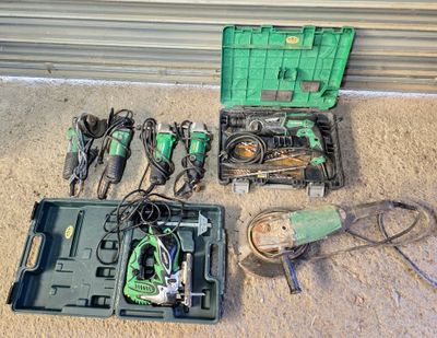 a lot of tools that are laying out on the floor