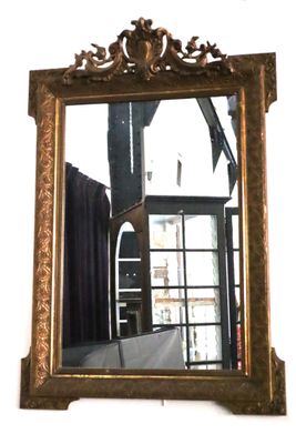 Miroir à fronton. Fin du XIXe siècle.