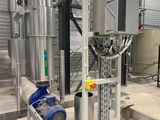 a machine that is sitting in the middle of a room