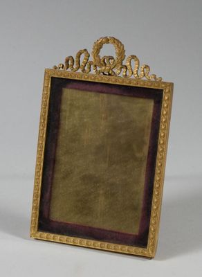 a picture of a picture frame with a picture in it
