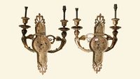 Paire d'appliques en bronze à patine dorée. (photo 6)
