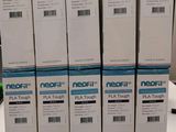 six boîtes de comprimés Nephi Pla Touch empilées les unes sur les autres