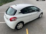 a white car that is parked in a parking lot