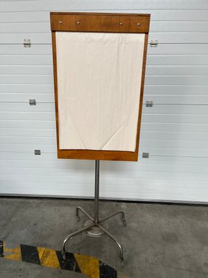 M56: paper board vintage