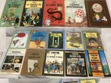 un grand nombre de livres posés sur une table