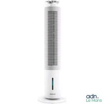 un ventilateur colonne blanc posé sur une table blanche