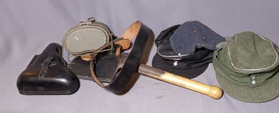 a lot of items that are sitting on a table