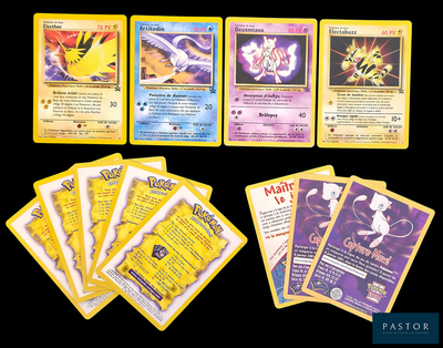 Plusieurs cartes Pokémon sont représentées sur un fond noir.